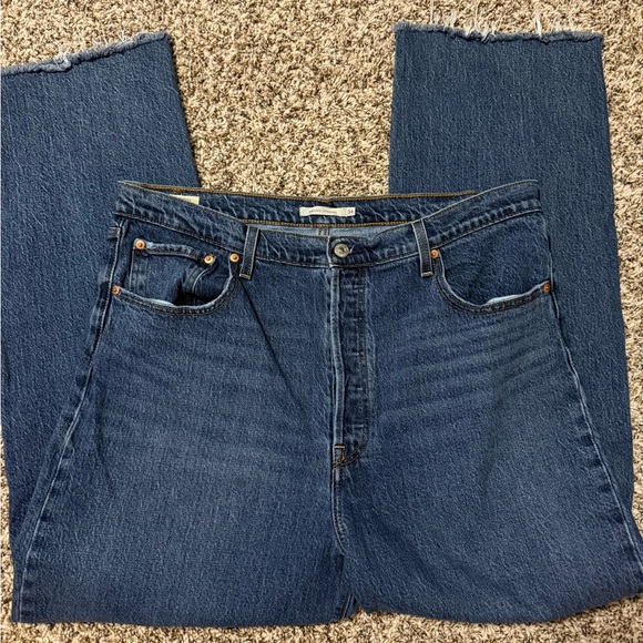 Levi Ribcage - Picture 3 of 5